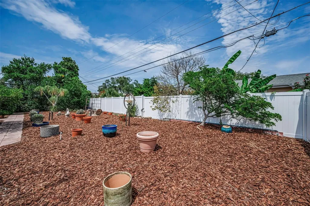 1387 Hill Drive Largo FL 33770