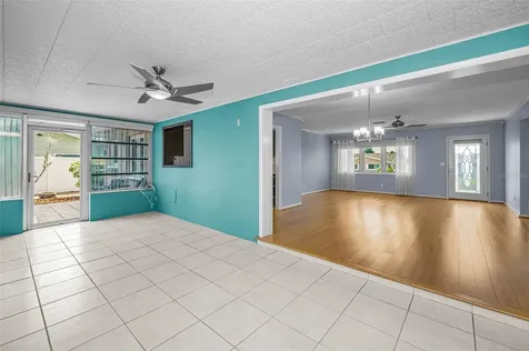 1387 Hill Drive Largo FL 33770
