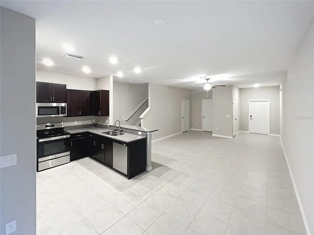 15503 Prestwick Rose Place Sun City Center FL 33573