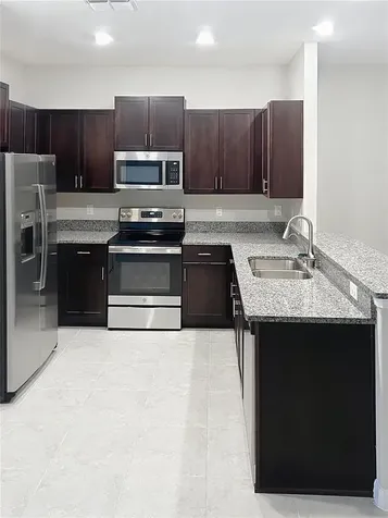 15503 Prestwick Rose Place Sun City Center FL 33573