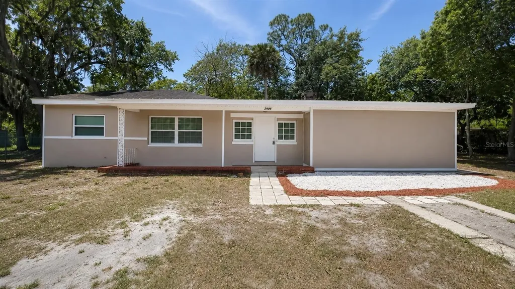 2406 Decottes Avenue Sanford FL 32771