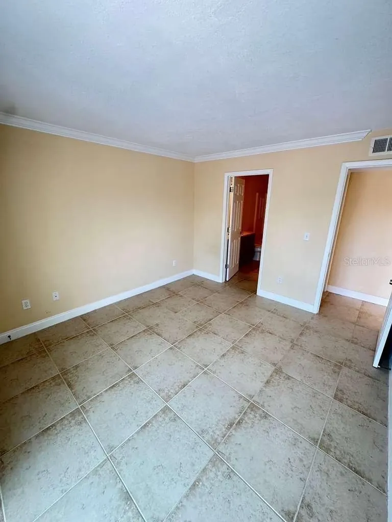 455 Alt 19 S Palm Harbor FL 34683