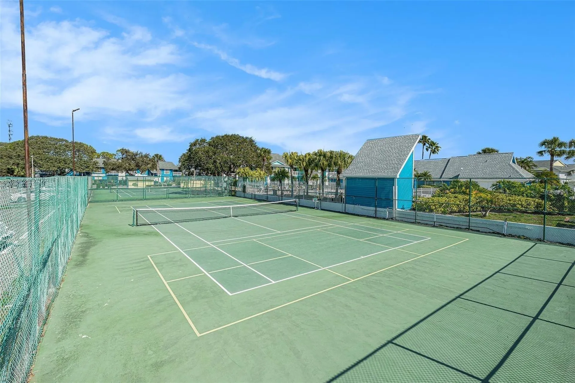 455 Alt 19 S Palm Harbor FL 34683