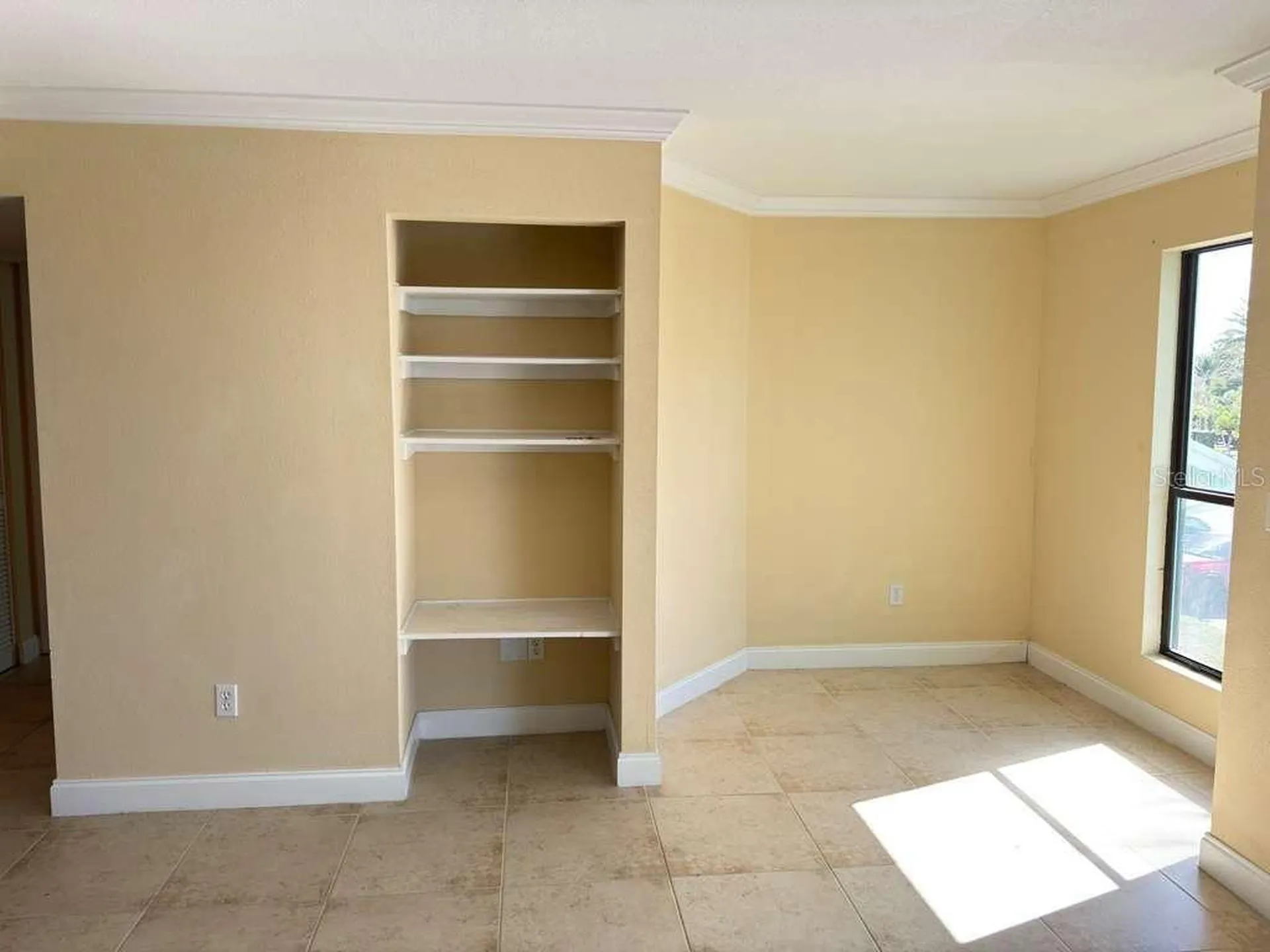 455 Alt 19 S Palm Harbor FL 34683