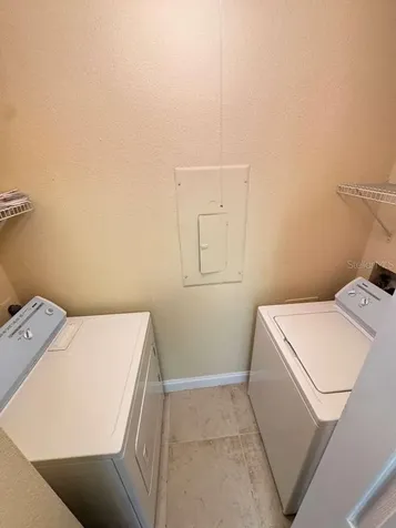 455 Alt 19 S Palm Harbor FL 34683