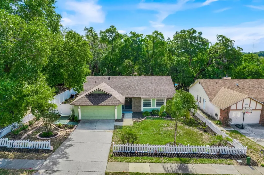 5933 Groveline Drive Orlando FL 32810