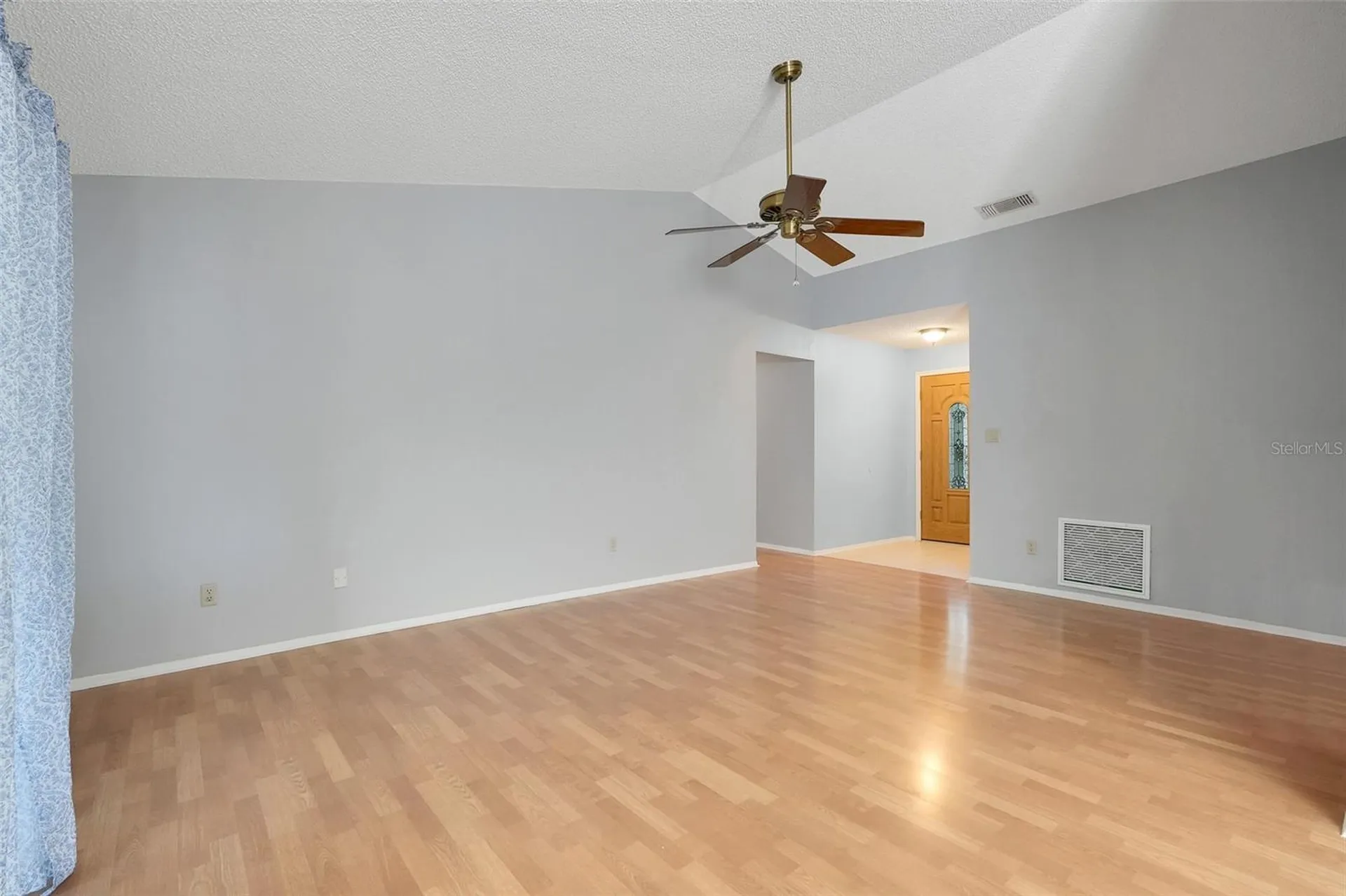 5933 Groveline Drive Orlando FL 32810