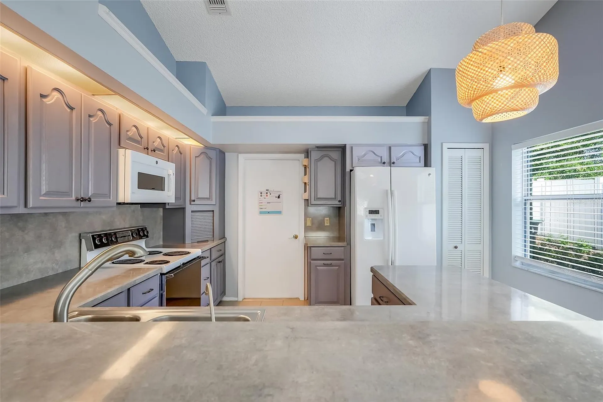 5933 Groveline Drive Orlando FL 32810