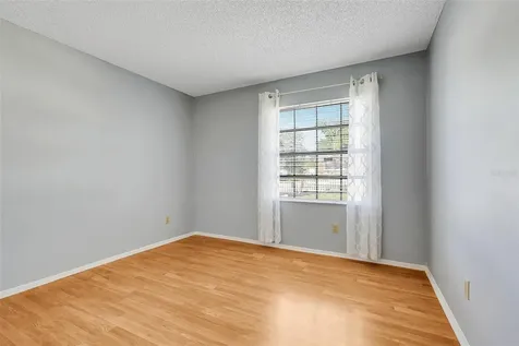 5933 Groveline Drive Orlando FL 32810