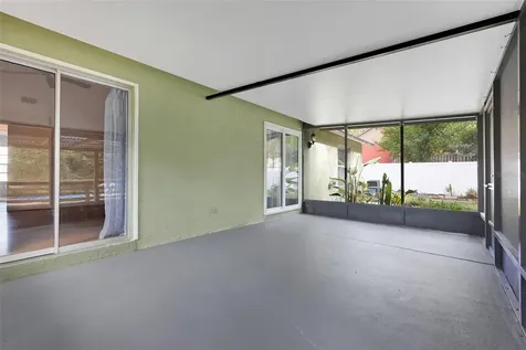 5933 Groveline Drive Orlando FL 32810