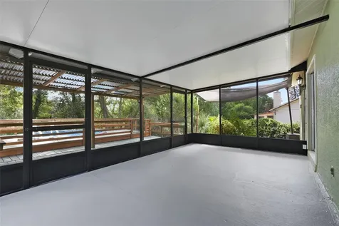 5933 Groveline Drive Orlando FL 32810
