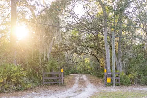 8600 NE 147th Avenue Road Silver Springs FL 34488