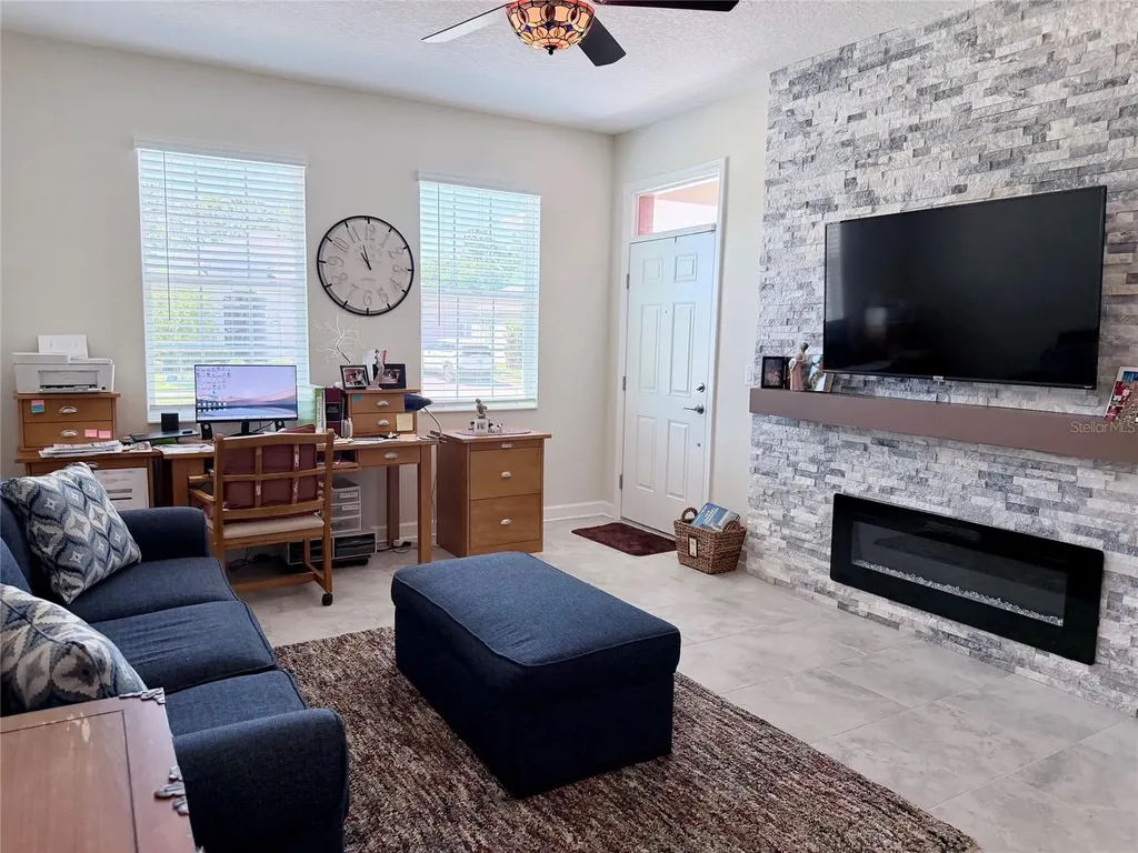 2572 Camden Park Circle Davenport FL 33837