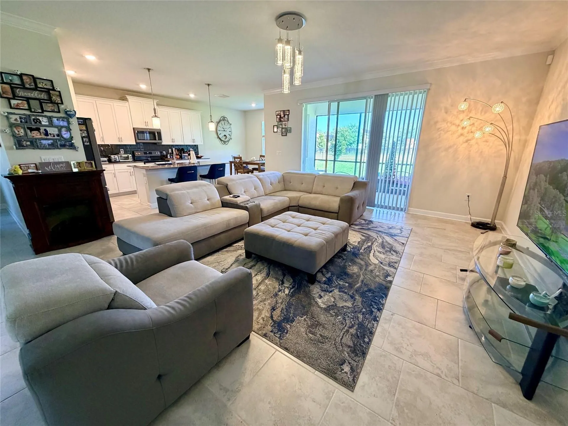 2572 Camden Park Circle Davenport FL 33837