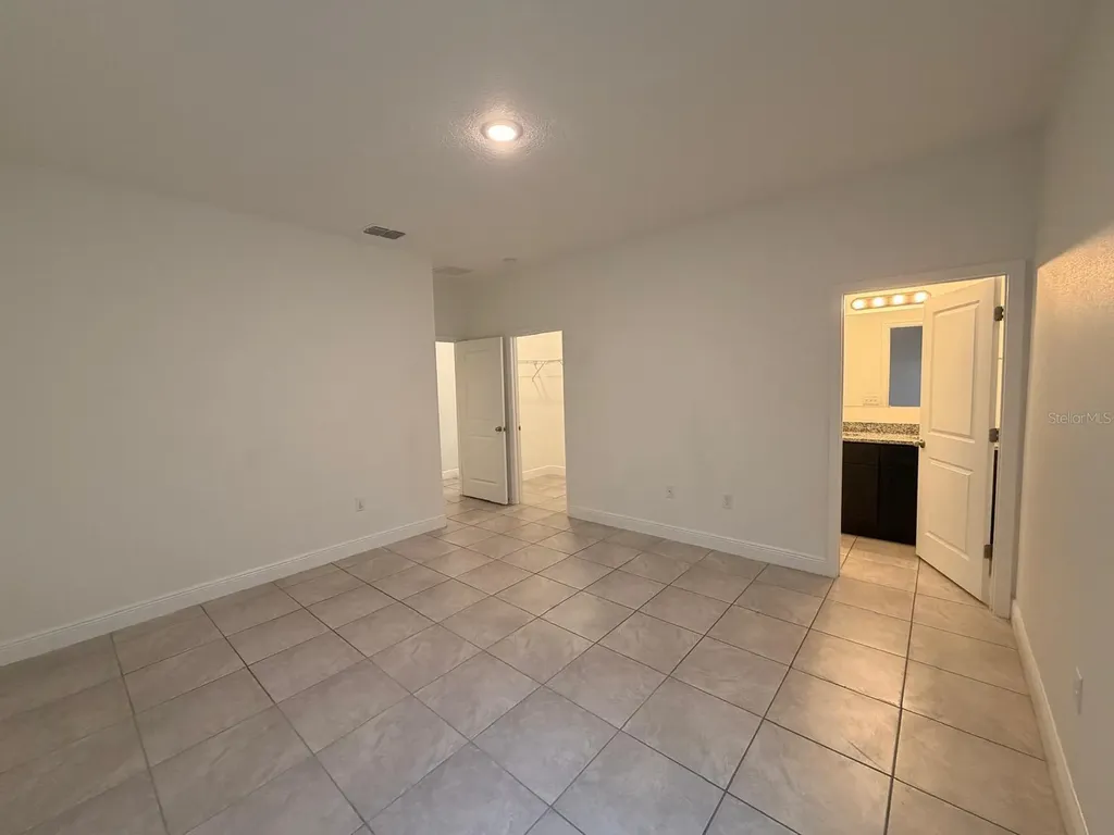 16100 SW 35th Court Ocala FL 34473