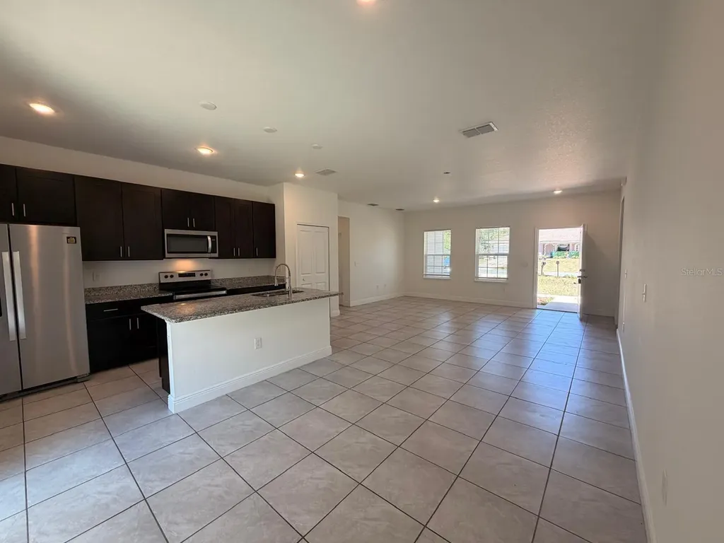 16100 SW 35th Court Ocala FL 34473