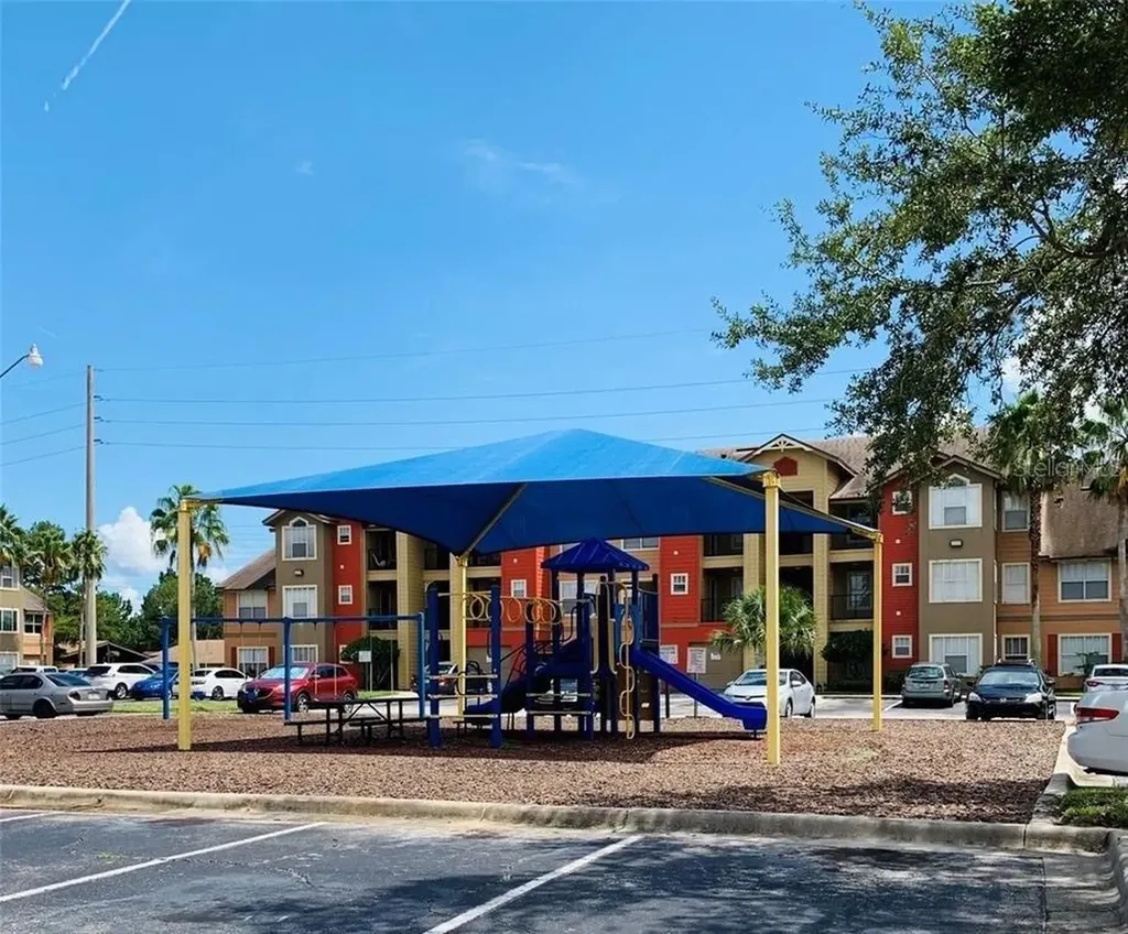 2216 Grand Cayman Court Kissimmee FL 34741