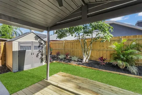 1870 Springbush Lane Clearwater FL 33763