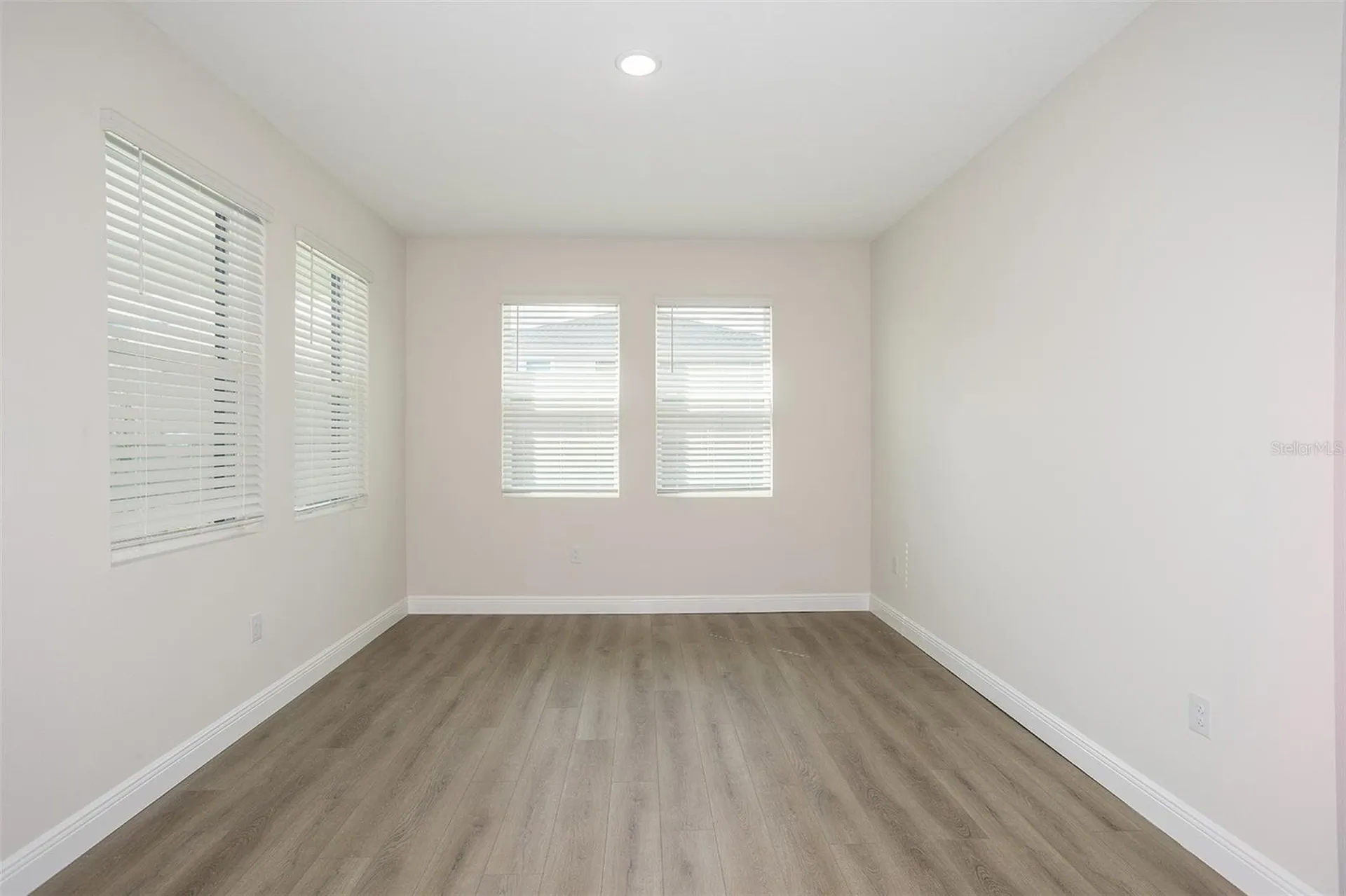 33577 Twilight Sea Place Dade City FL 33525