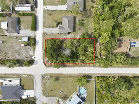 1001 10th Avenue Deland FL 32724
