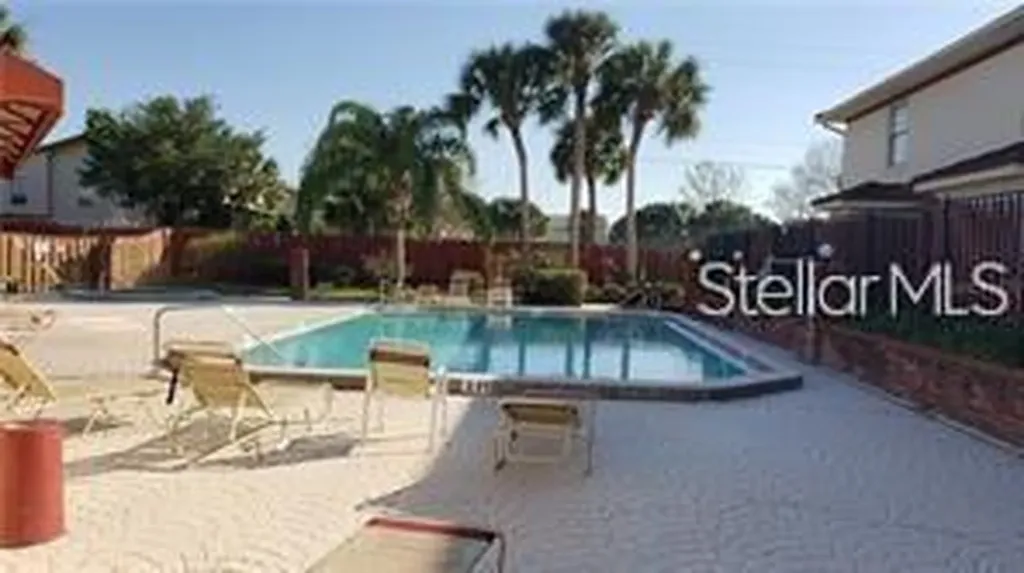 6254 S Bend Square Orlando FL 32807