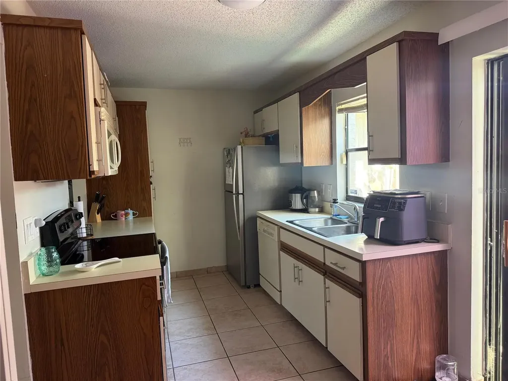 6254 S Bend Square Orlando FL 32807