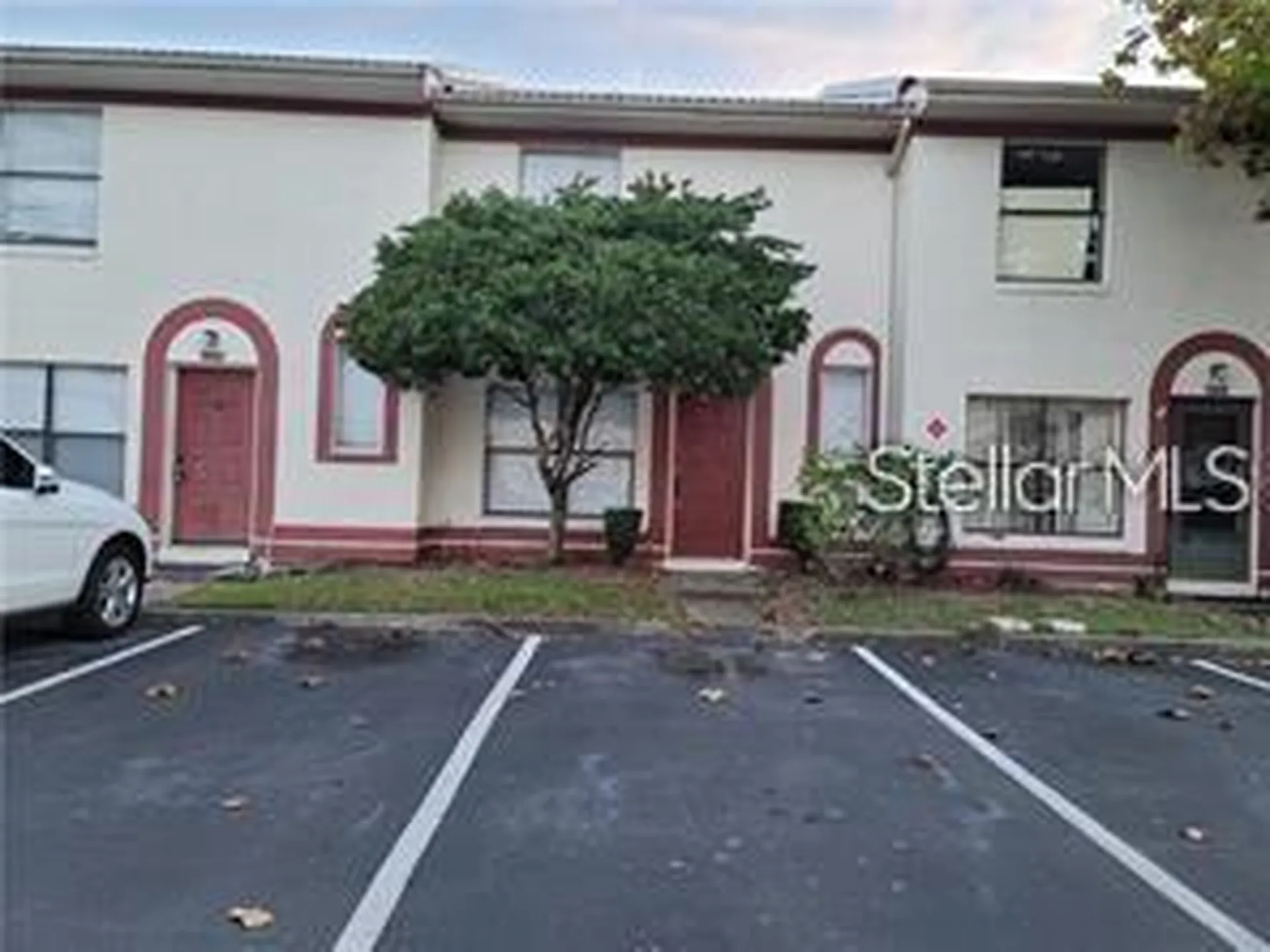 6254 S Bend Square Orlando FL 32807
