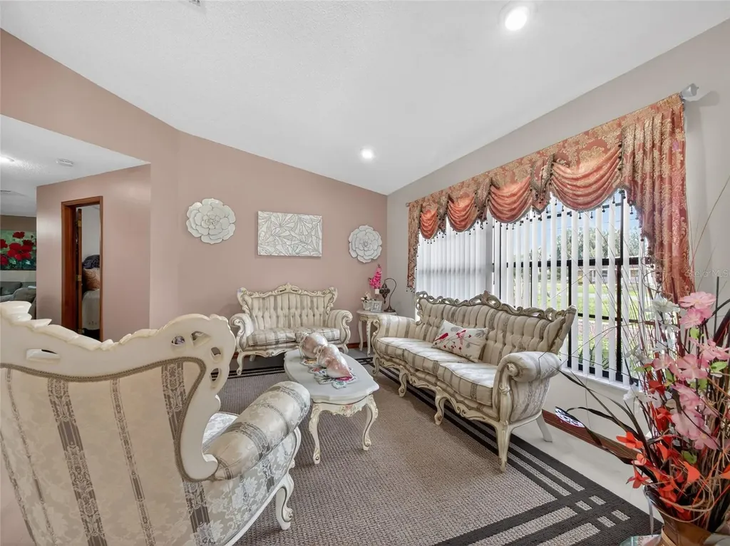 2178 N Stewart Street Kissimmee FL 34746