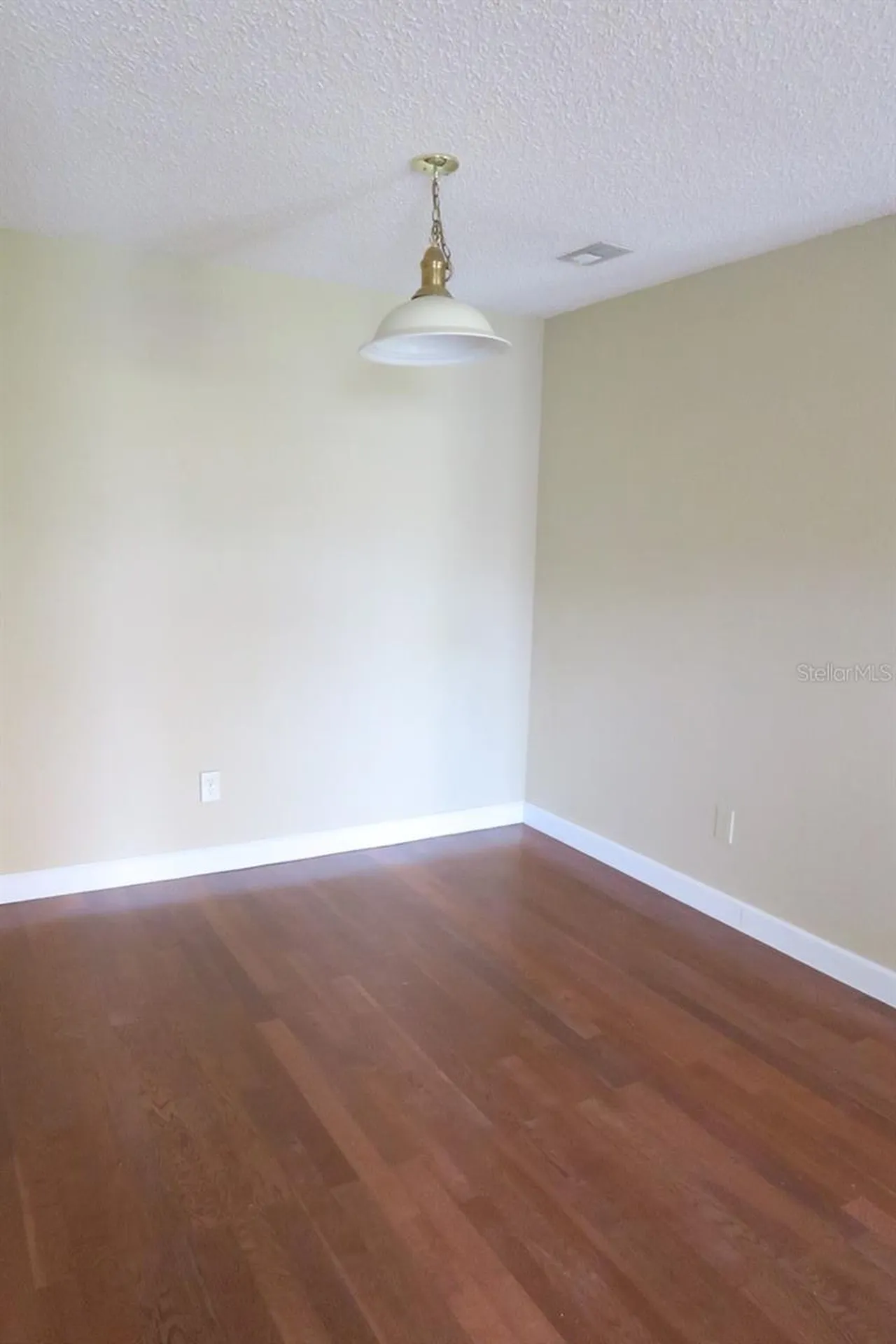 2550 N Alafaya Trail Orlando FL 32826