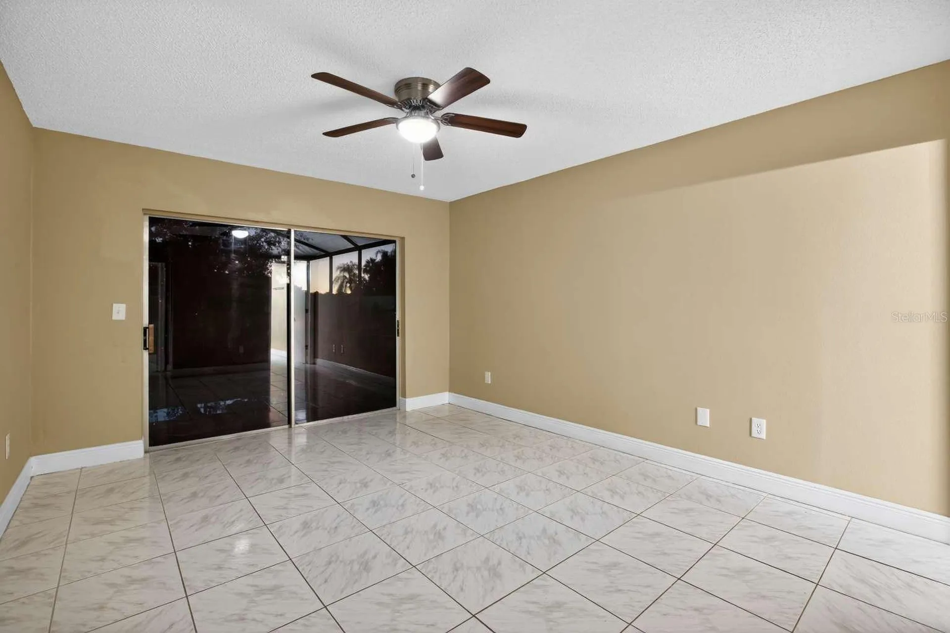 12004 W Pond Way Tampa FL 33635