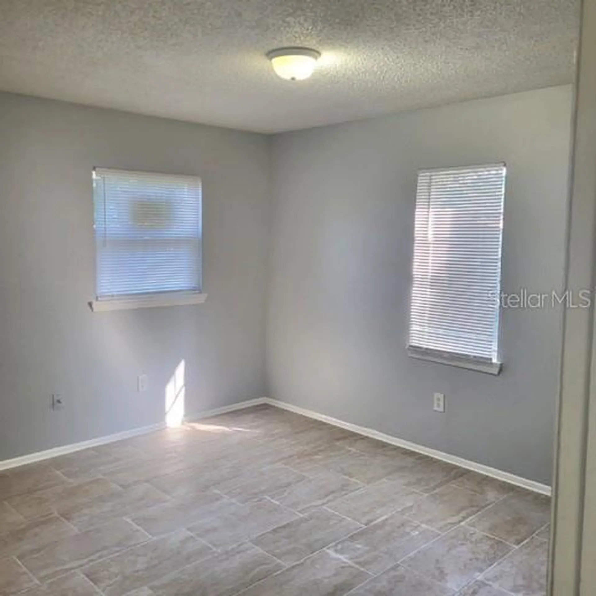 8215 Klondyke Street Tampa FL 33604