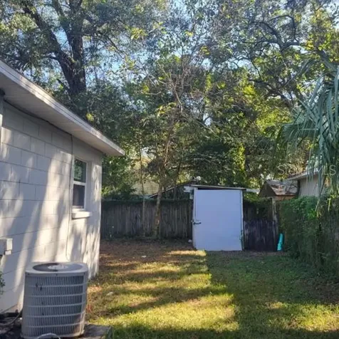 8215 Klondyke Street Tampa FL 33604