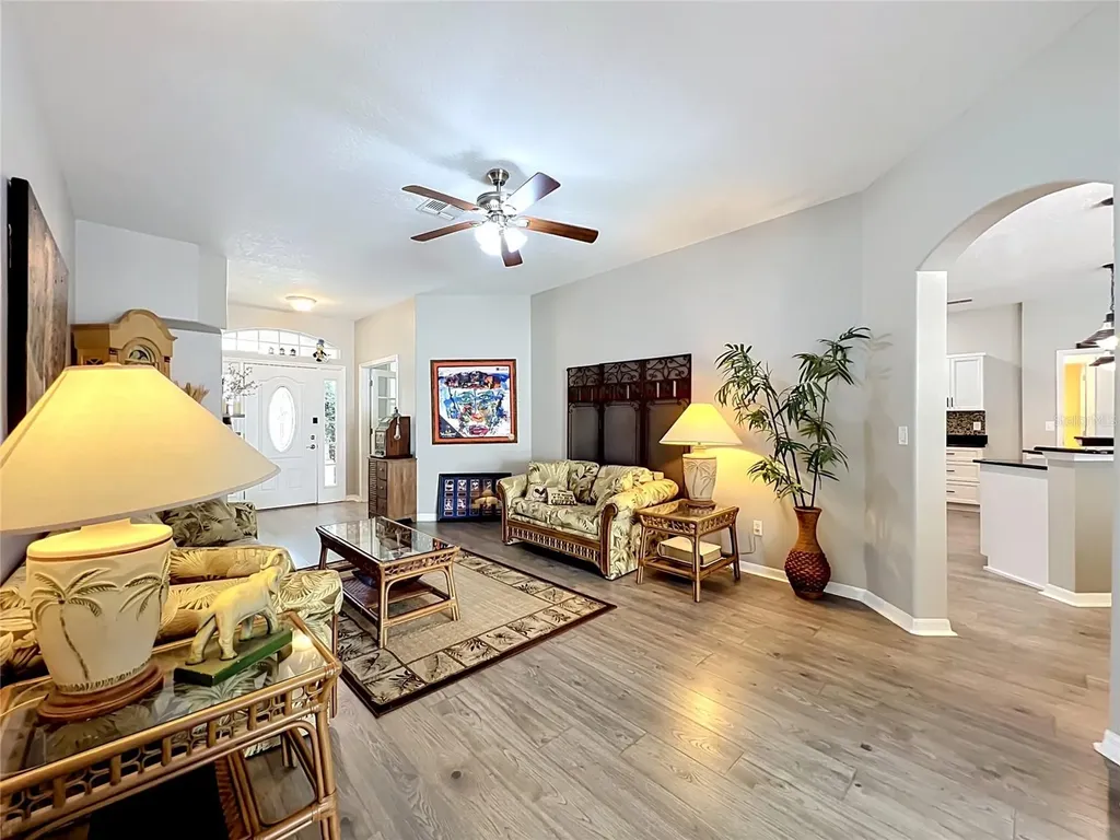 3755 Fallscrest Circle Clermont FL 34711