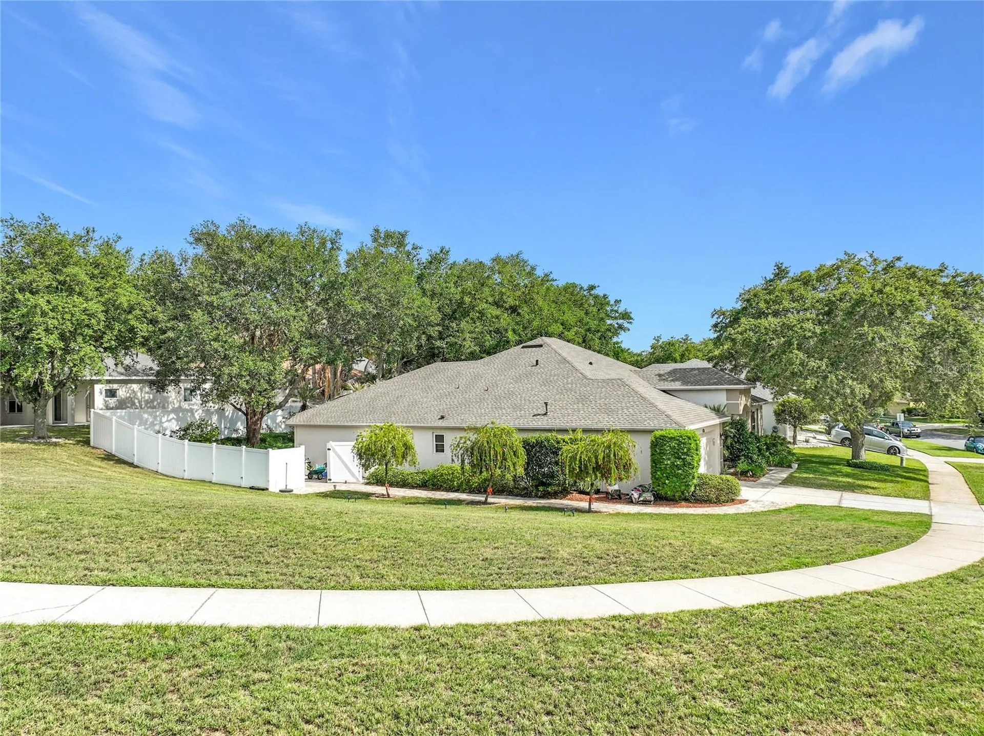 3755 Fallscrest Circle Clermont FL 34711