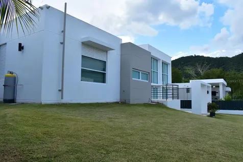 Lerida 409 Mansiones De Ciudad Jardin Caguas PR 00727