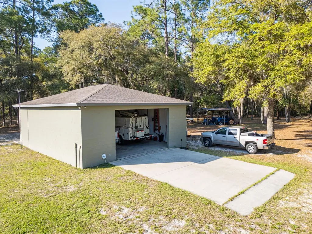 8600 NE 147th Avenue Road Silver Springs FL 34488