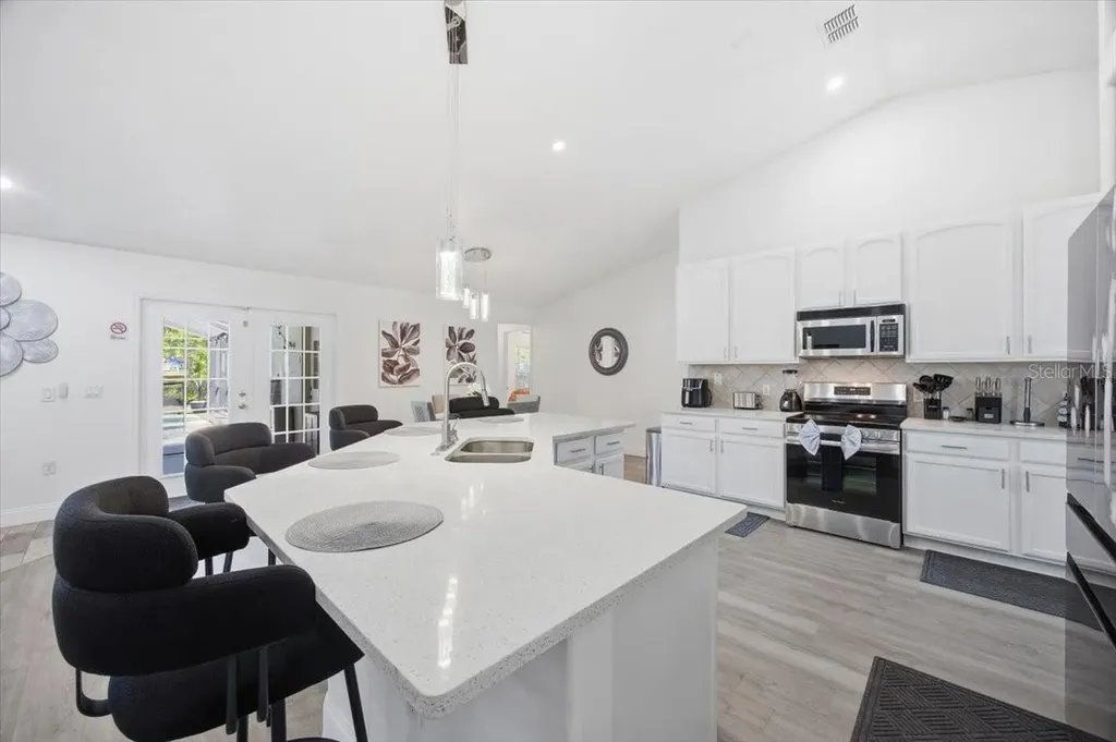 437 Grand Reserve Drive Davenport FL 33837