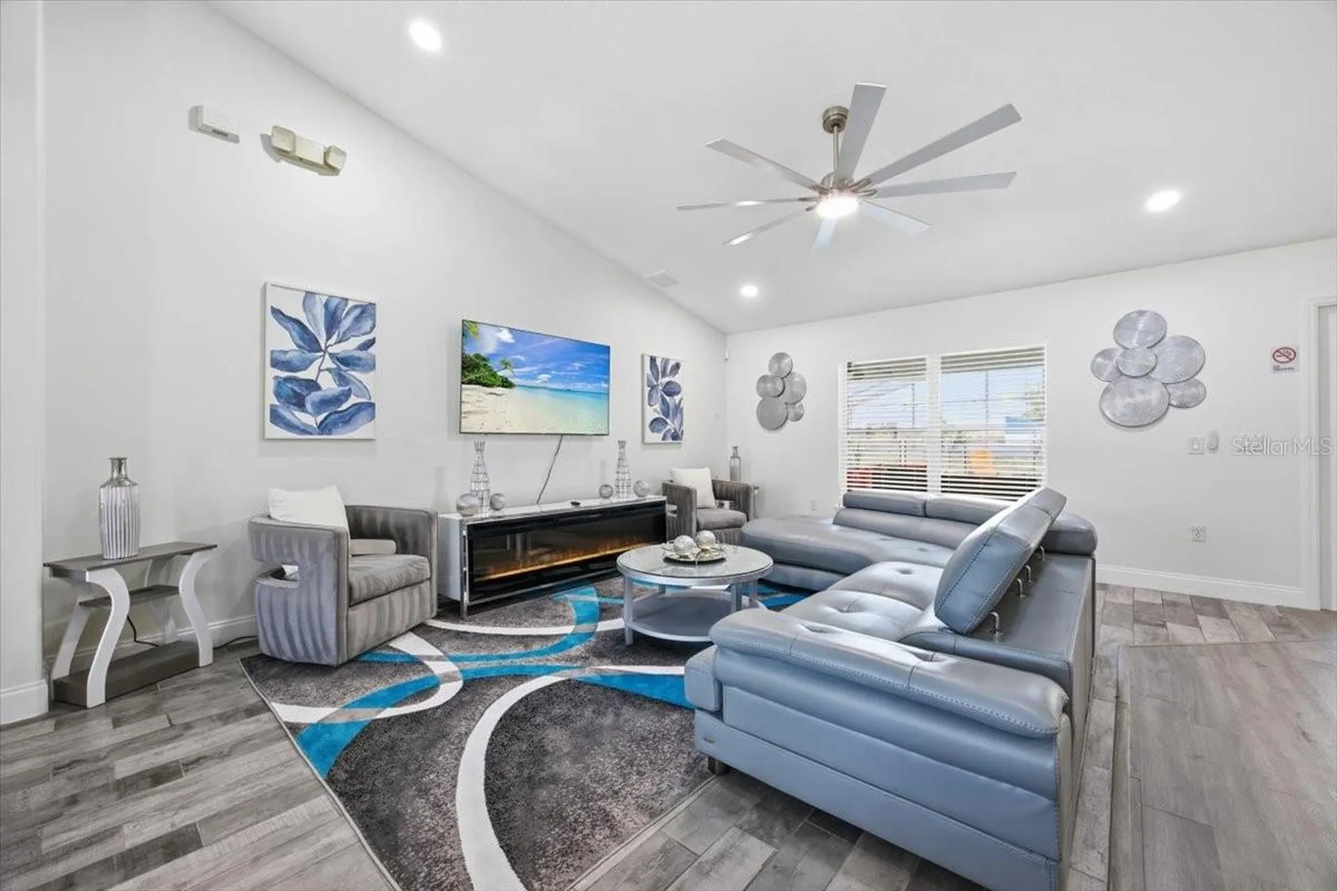 437 Grand Reserve Drive Davenport FL 33837