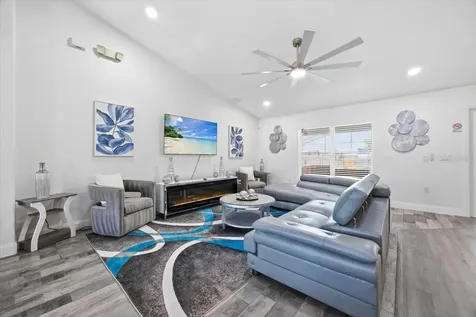 437 Grand Reserve Drive Davenport FL 33837