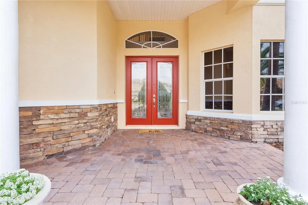 10603 Cayman Isle Court Tampa FL 33647