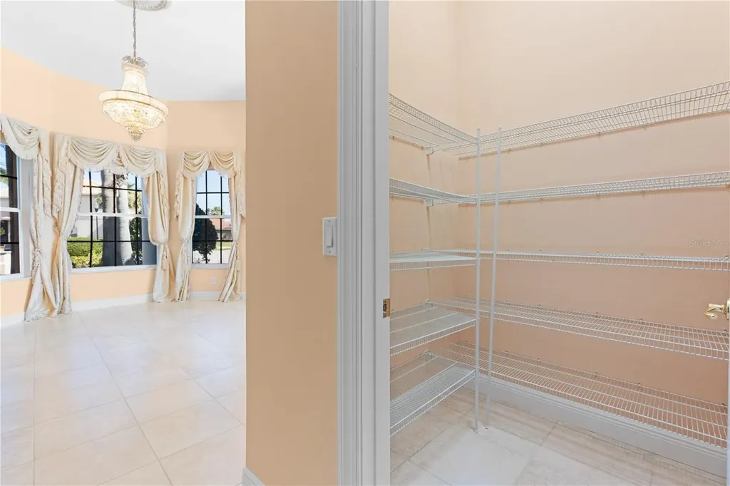 10603 Cayman Isle Court Tampa FL 33647