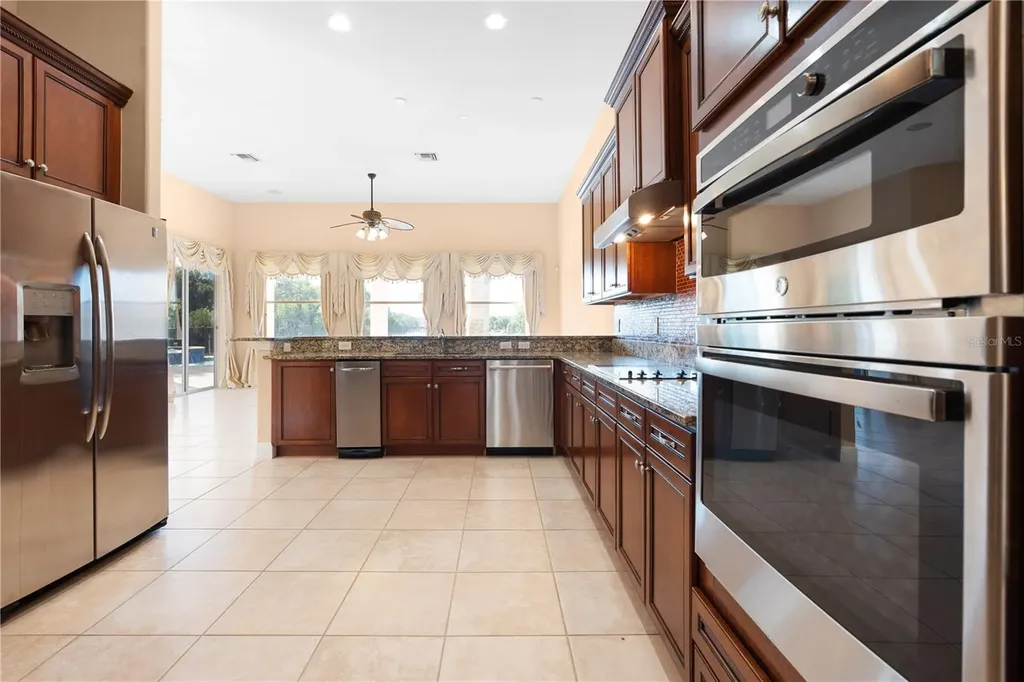 10603 Cayman Isle Court Tampa FL 33647