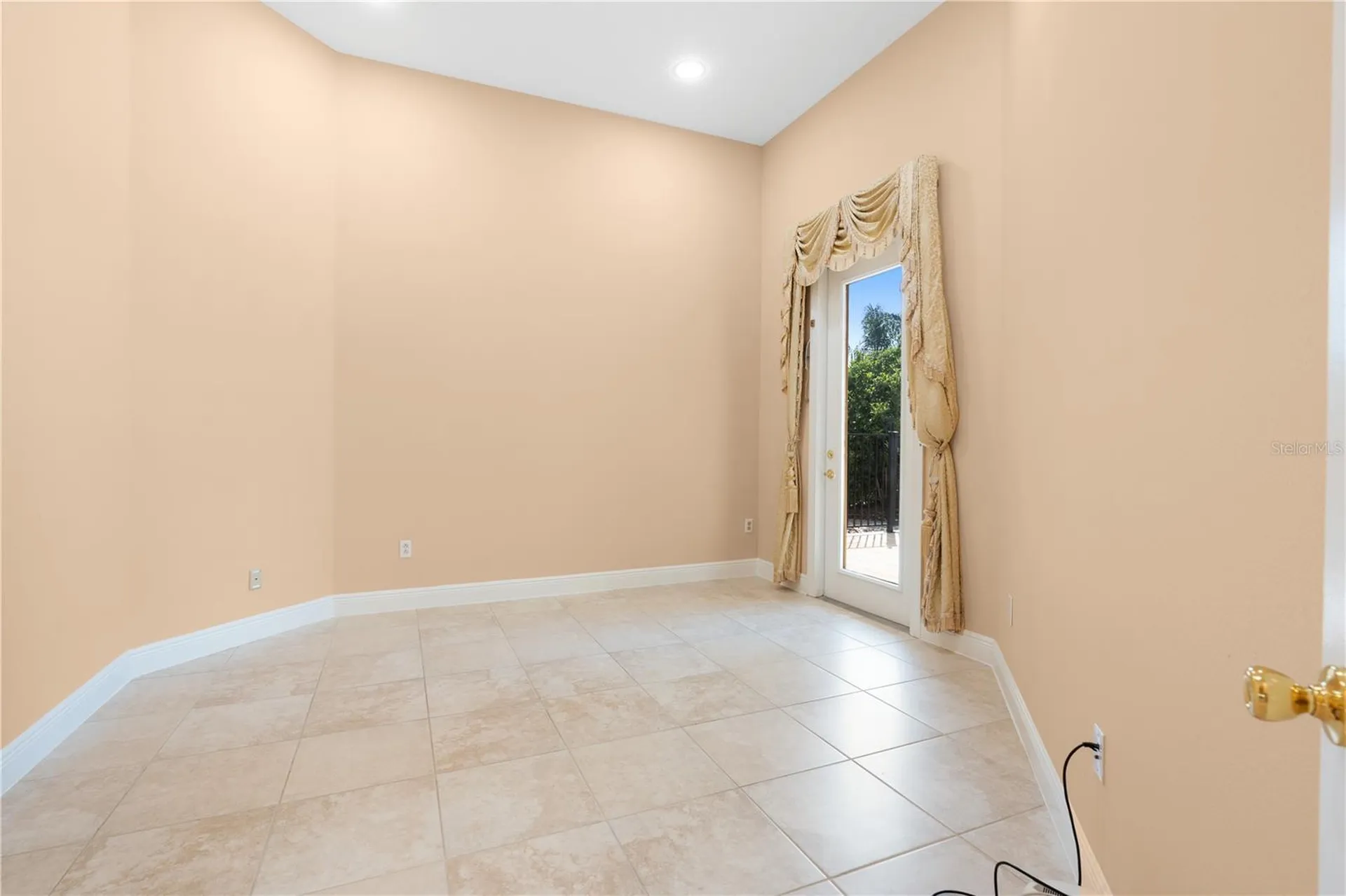 10603 Cayman Isle Court Tampa FL 33647