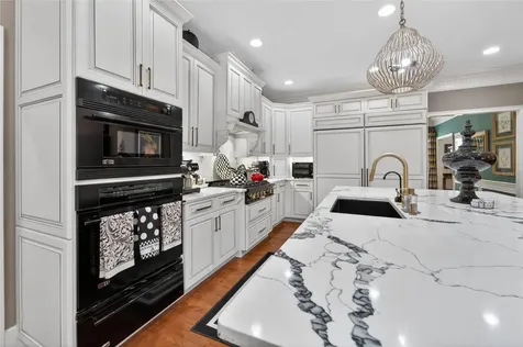 16203 Avila Boulevard Tampa FL 33613