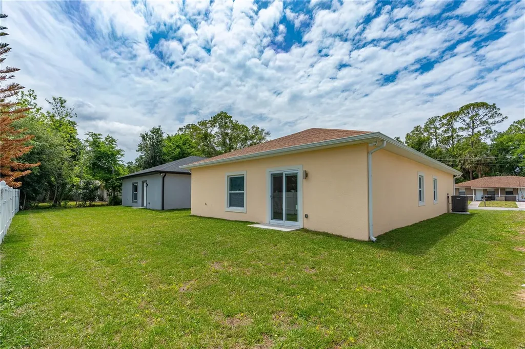 725 Indiana Street Daytona Beach FL 32114
