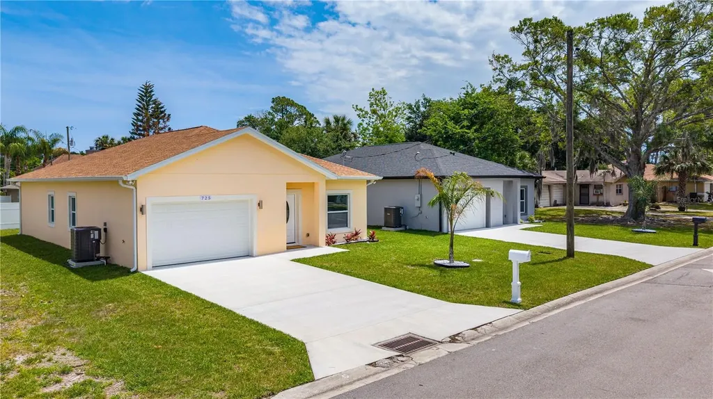 725 Indiana Street Daytona Beach FL 32114