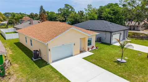 725 Indiana Street Daytona Beach FL 32114