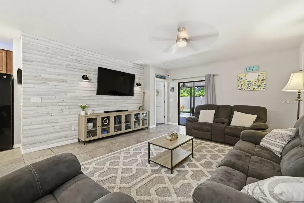 5027 Brickwood Rise Drive Wimauma FL 33598