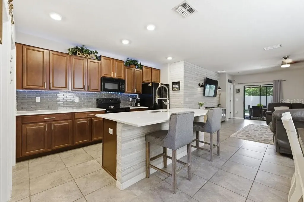 5027 Brickwood Rise Drive Wimauma FL 33598