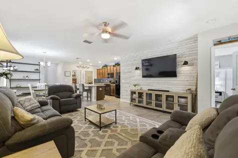 5027 Brickwood Rise Drive Wimauma FL 33598